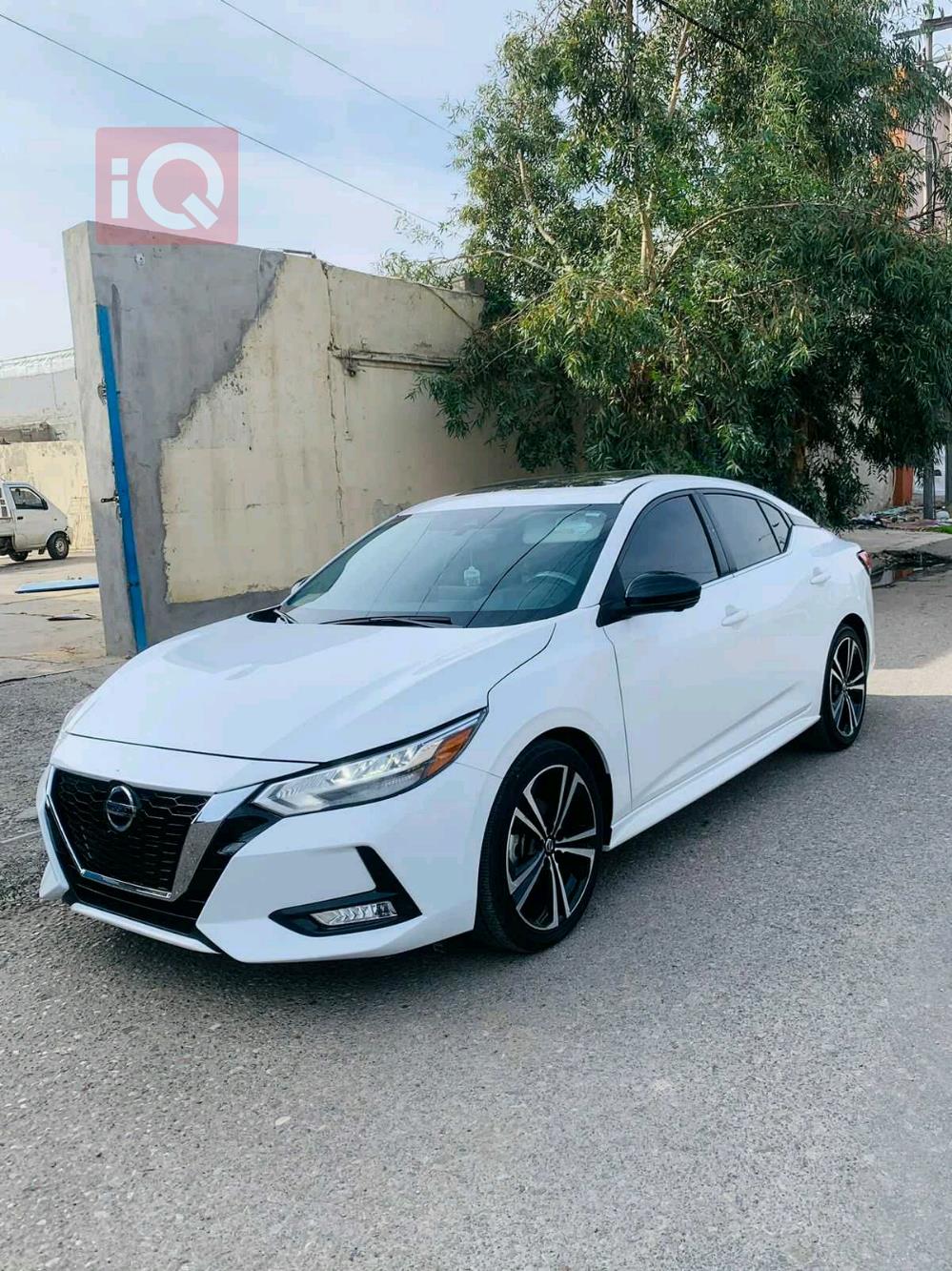 نيسان سنترا